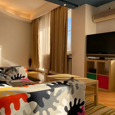 Cosy In The Heart Of Бухарест